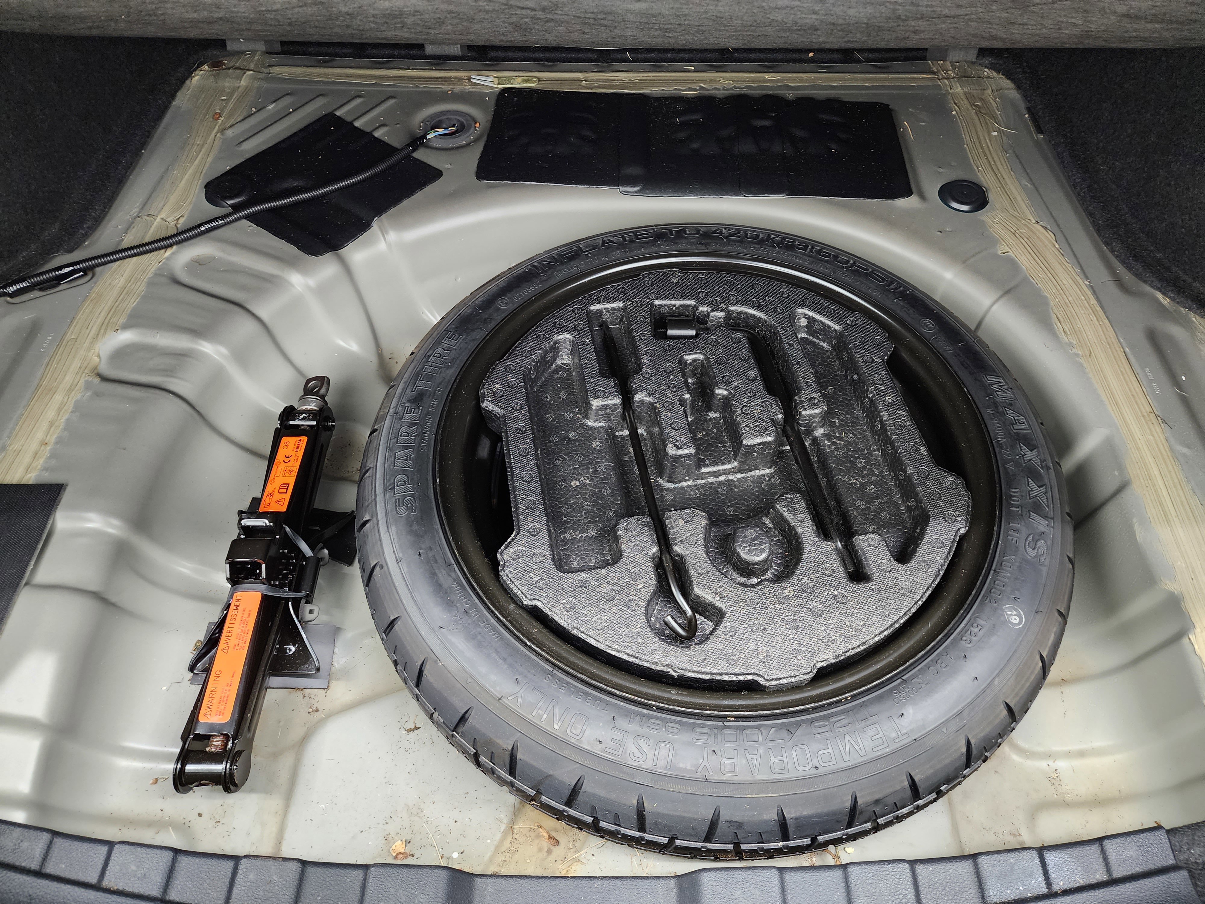 Used 2023 Nissan Sentra SV image 27