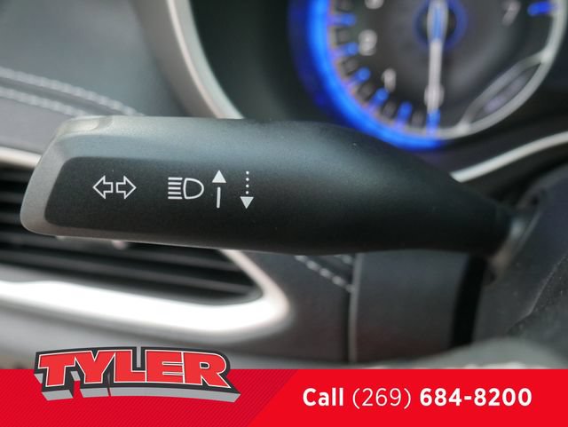 New 2027 Chrysler Pacifica Select FWD image 24