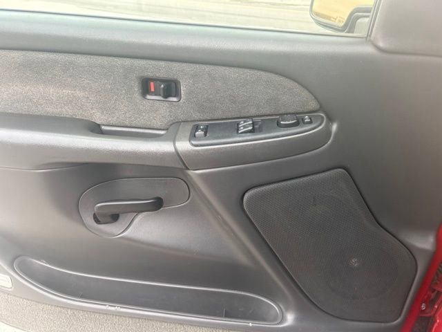 Used 2003 Chevrolet Silverado 1500 LS w/ Off-Road Package AWD/4WD image 15