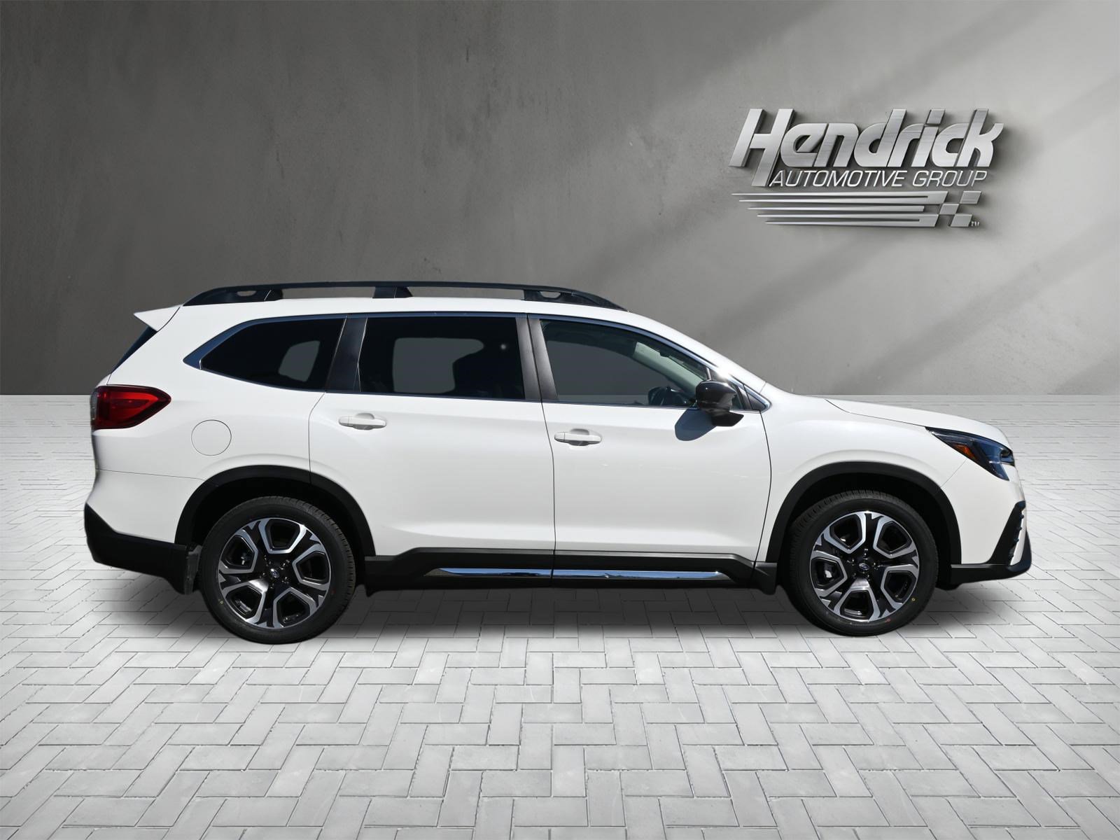 Used 2024 Subaru Ascent Limited w/ Technology Package image 10