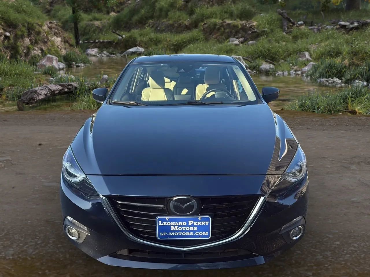 Used 2014 MAZDA MAZDA3 s Grand Touring image 2