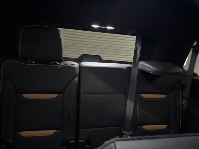 Used 2021 GMC Yukon AT4 w/ AT4 Premium Plus Package AWD/4WD image 22