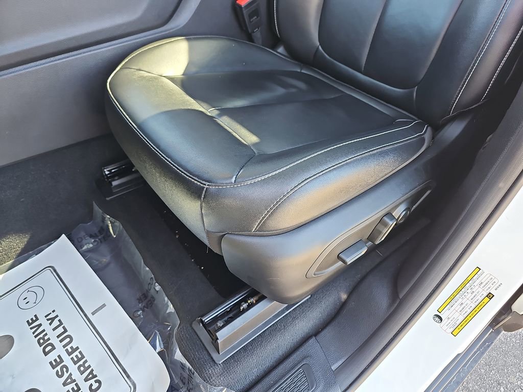 Used 2022 Jeep Grand Cherokee Limited 4xe image 33