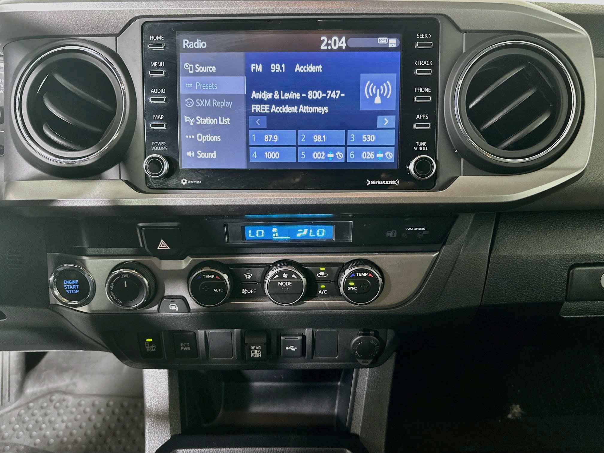 Used 2023 Toyota Tacoma SR5 w/ Technology Package AWD/4WD image 24