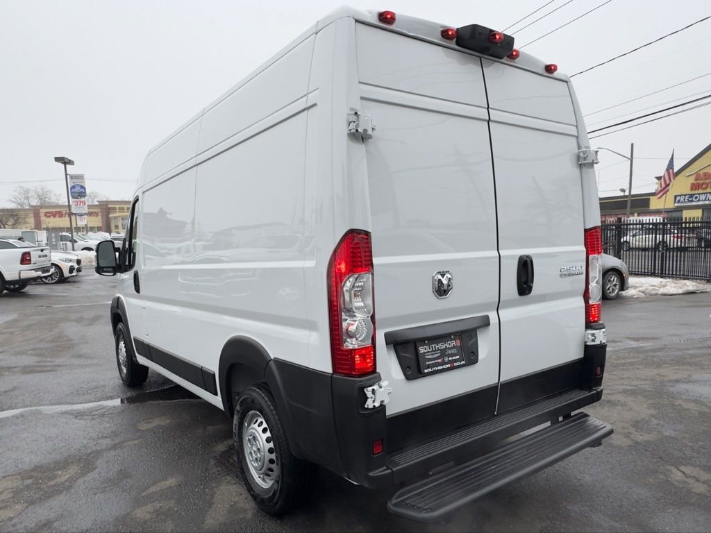 Used 2025 RAM ProMaster 2500 image 5