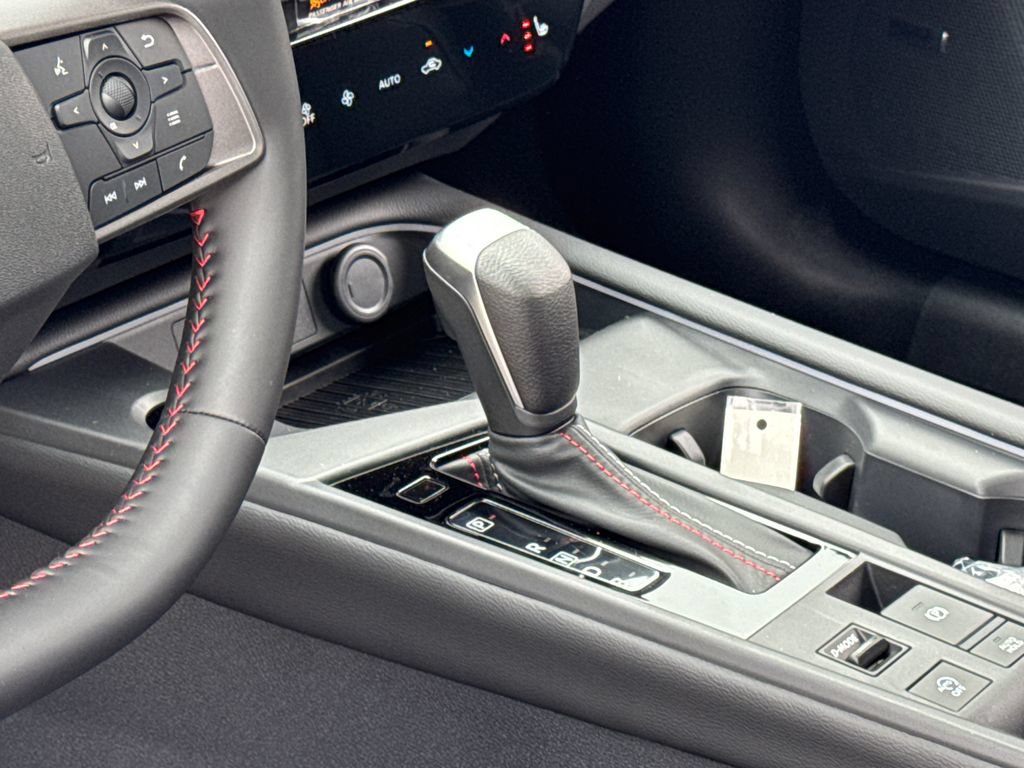 New 2026 Nissan Sentra SR w/ SR Premium Package FWD image 16