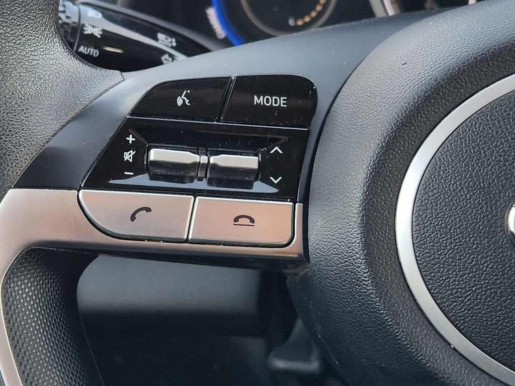 Used 2023 Hyundai Elantra Blue w/ Cargo Package image 27