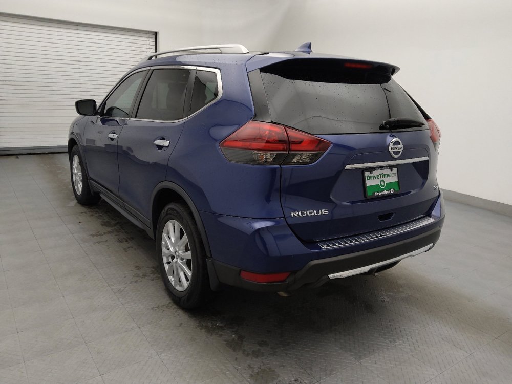 Used 2018 Nissan Rogue SV image 5