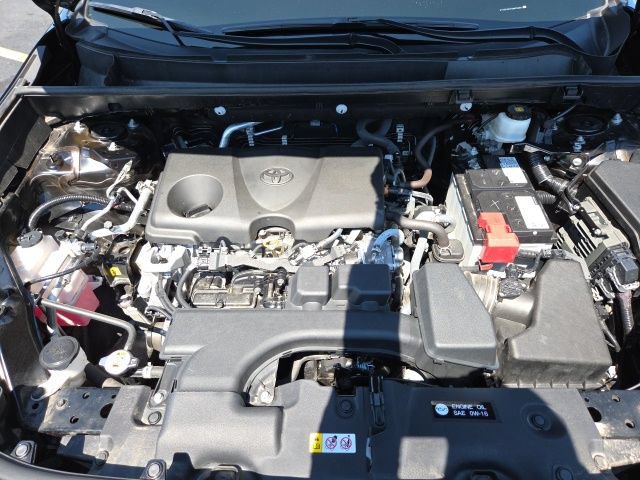 Used 2022 Toyota RAV4 LE AWD/4WD image 26