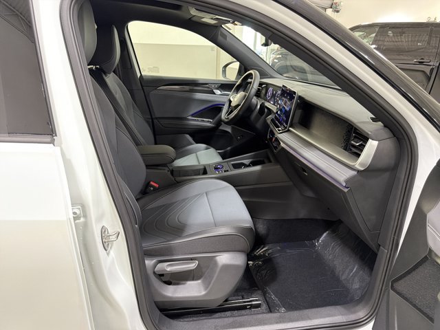 New 2026 Volkswagen Tiguan SE R-Line AWD/4WD image 37