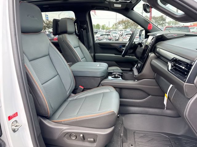 New 2026 GMC Yukon XL AT4 w/ AT4 Premium Plus Package AWD/4WD image 26