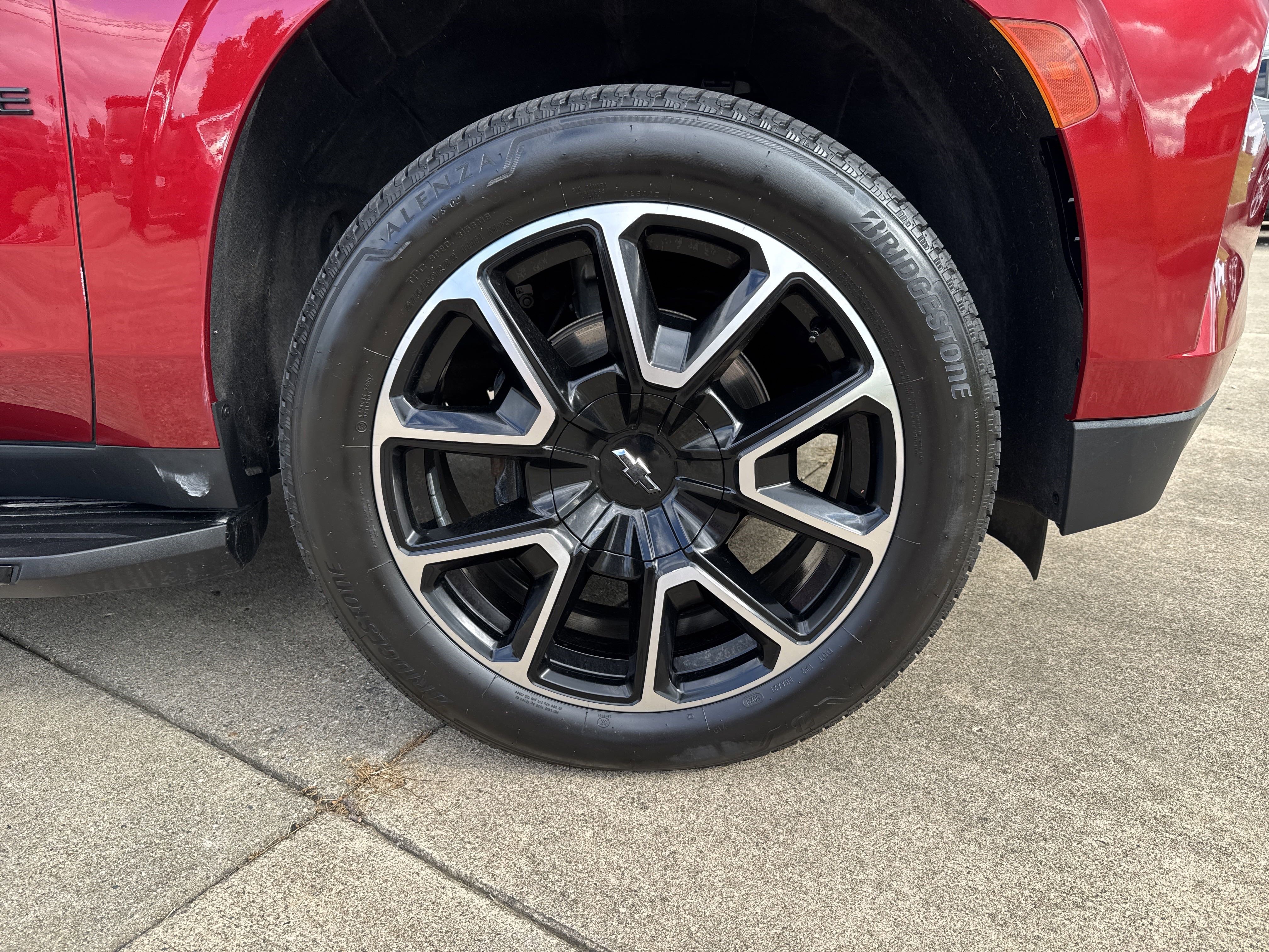 Used 2022 Chevrolet Tahoe RST w/ Luxury Package image 24