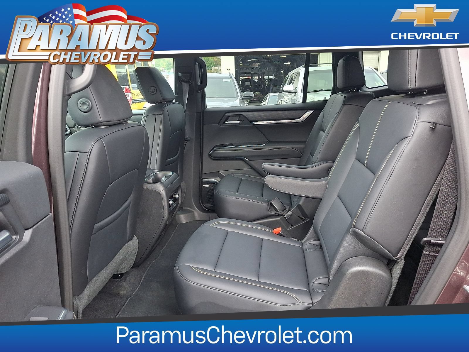 Used 2026 GMC Acadia Elevation w/ Elevation Premium Package AWD/4WD image 10