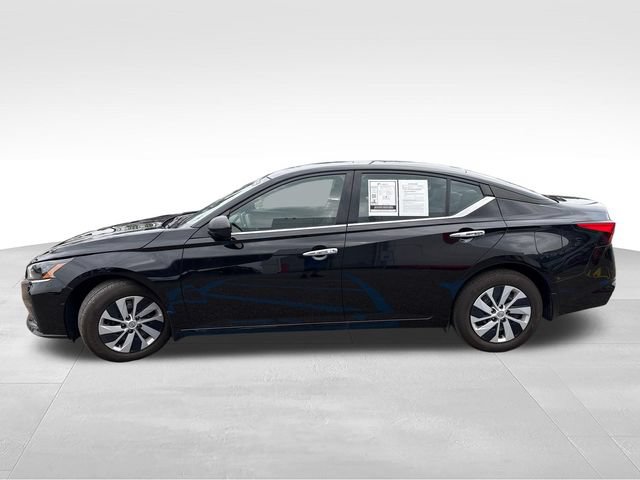 Certified 2025 Nissan Altima 2.5 S FWD image 5