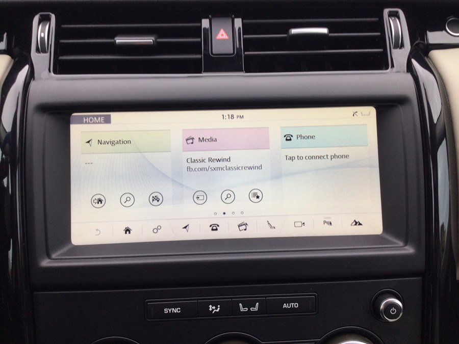 Used 2018 Land Rover Discovery SE image 27