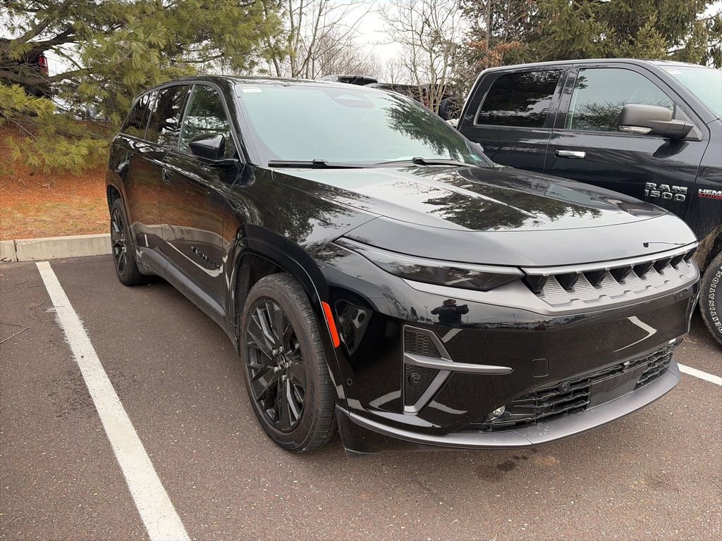 Used 2024 Jeep Wagoneer Launch Edition image 3