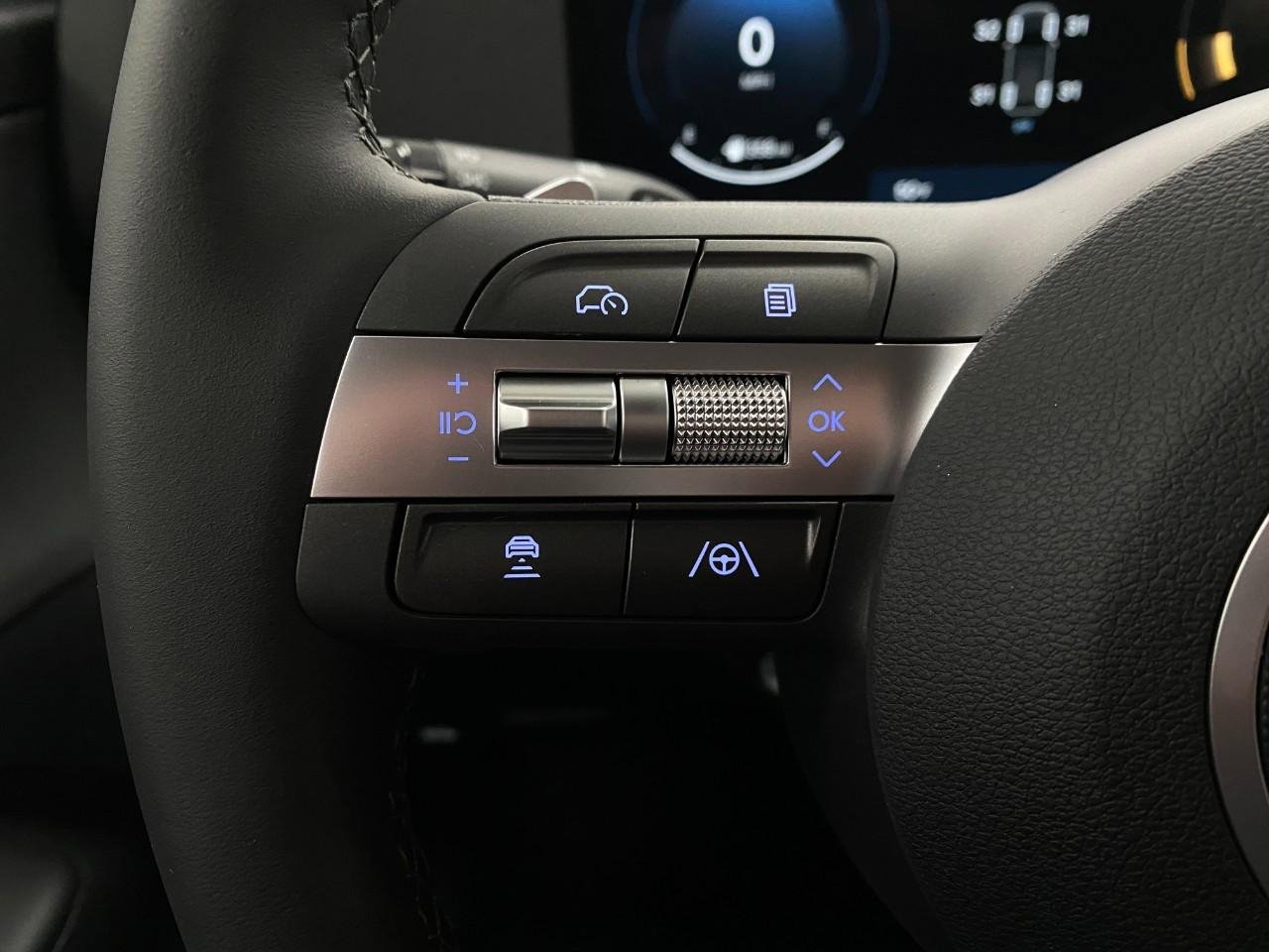 New 2026 Hyundai Kona SEL Premium image 15