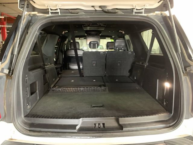 Used 2019 Ford Expedition Max XLT w/ Equipment Group 201A image 27