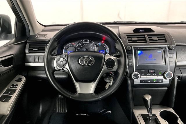 Used 2012 Toyota Camry SE image 5