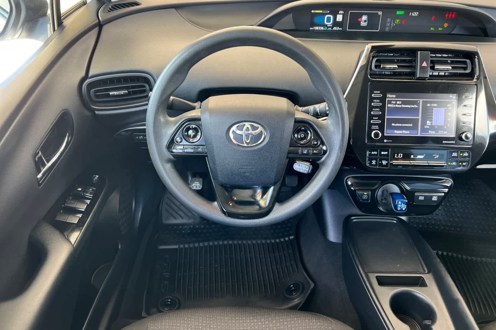 Certified 2022 Toyota Prius LE FWD image 14