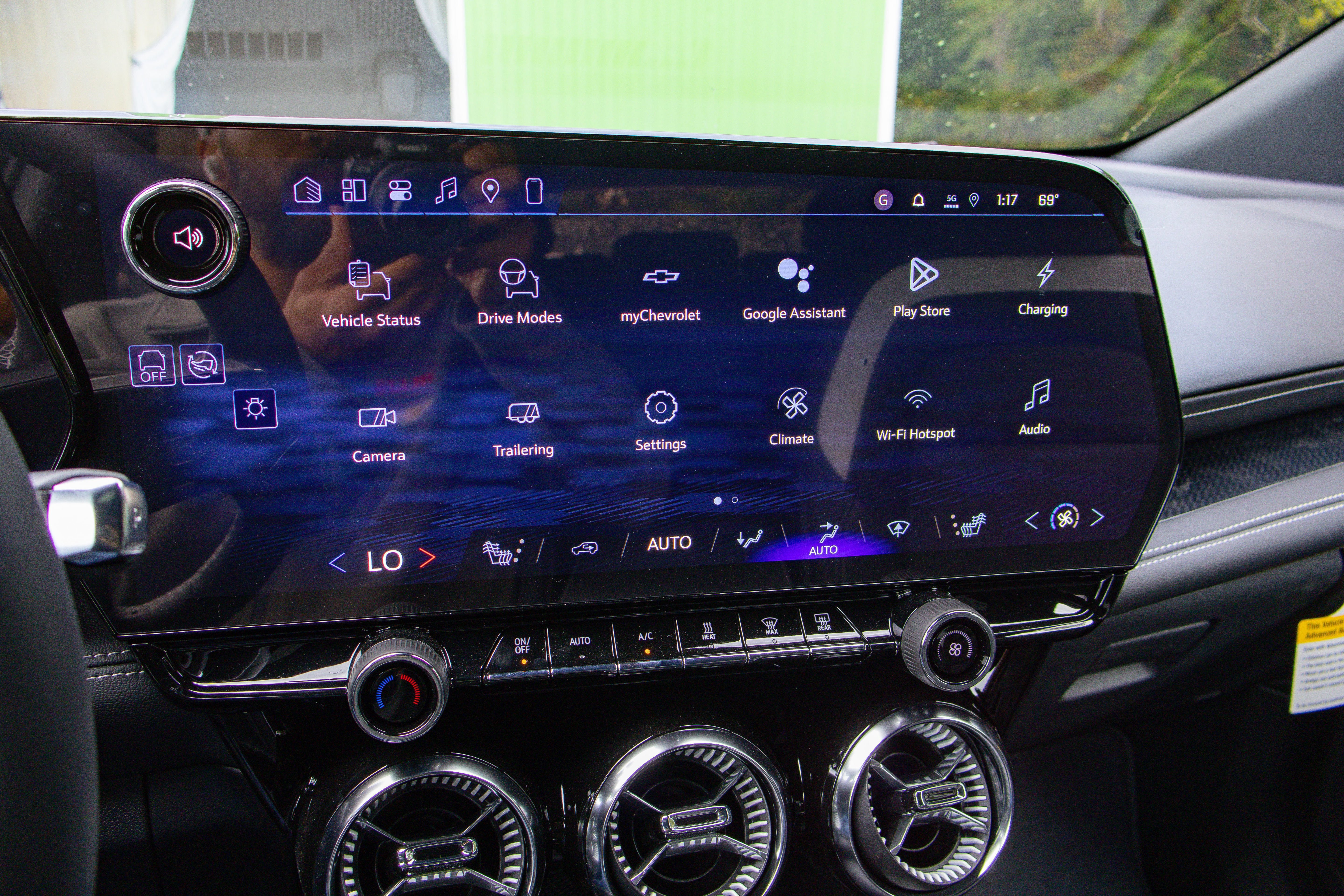 New 2026 Chevrolet Blazer EV LT AWD/4WD image 15