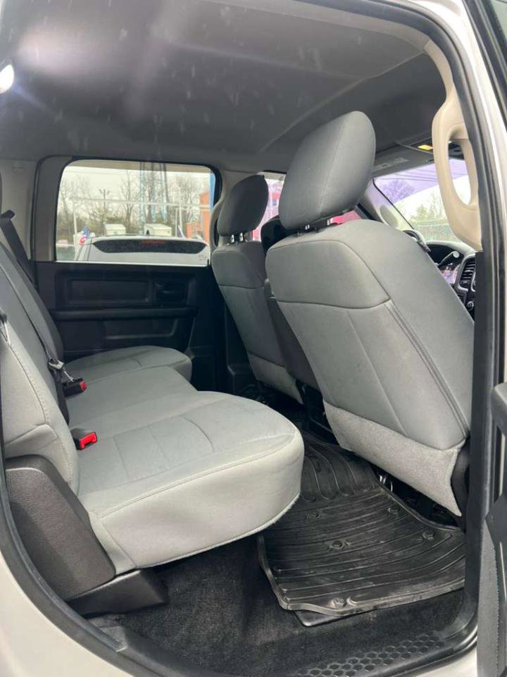 Used 2014 RAM 1500 Express w/ Ram Charger Package image 21