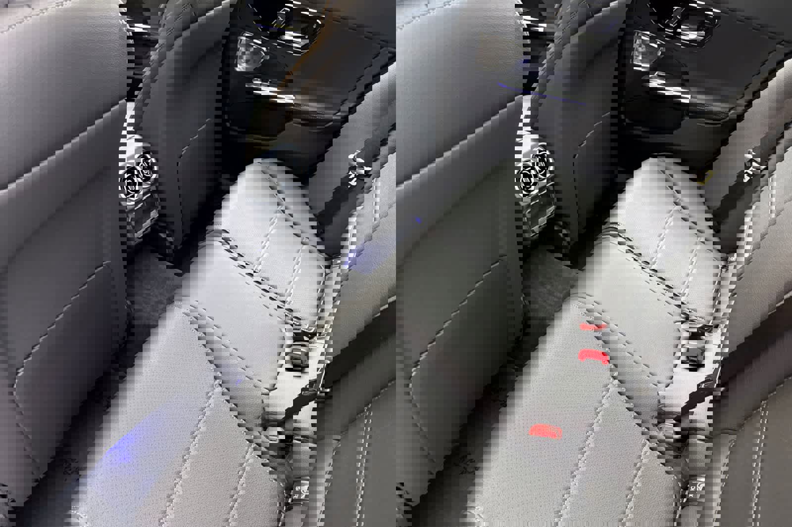 New 2026 Mercedes-Benz C 300 Sedan image 11