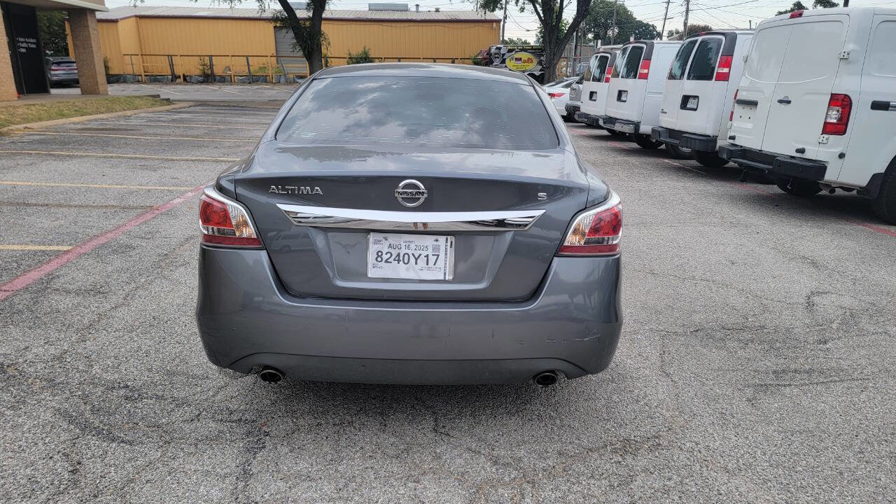Used 2015 Nissan Altima 2.5 S w/ Power Driver Seat Package FWD image 7