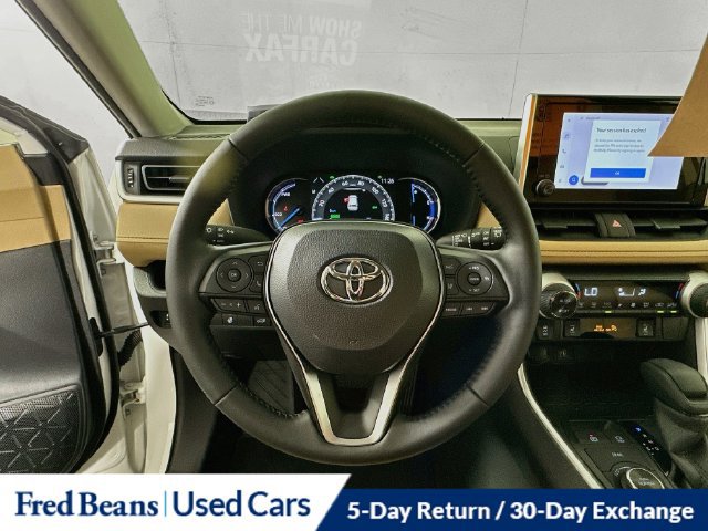 Used 2025 Toyota RAV4 XLE w/ Convenience Package AWD/4WD image 16