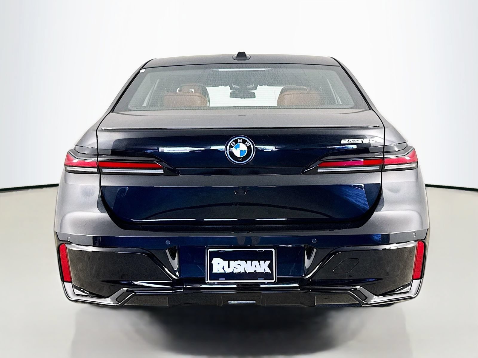 New 2026 BMW i7 eDrive50 w/ M Sport Package RWD image 6