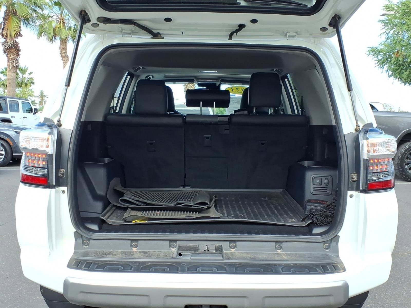 Used 2023 Toyota 4Runner TRD Off-Road Premium w/ Off Road Premium Plus Package AWD/4WD image 11