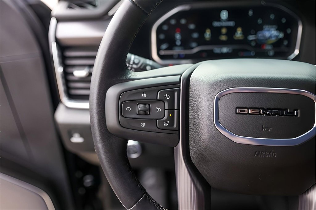 Used 2024 GMC Sierra 3500 Denali Ultimate image 14
