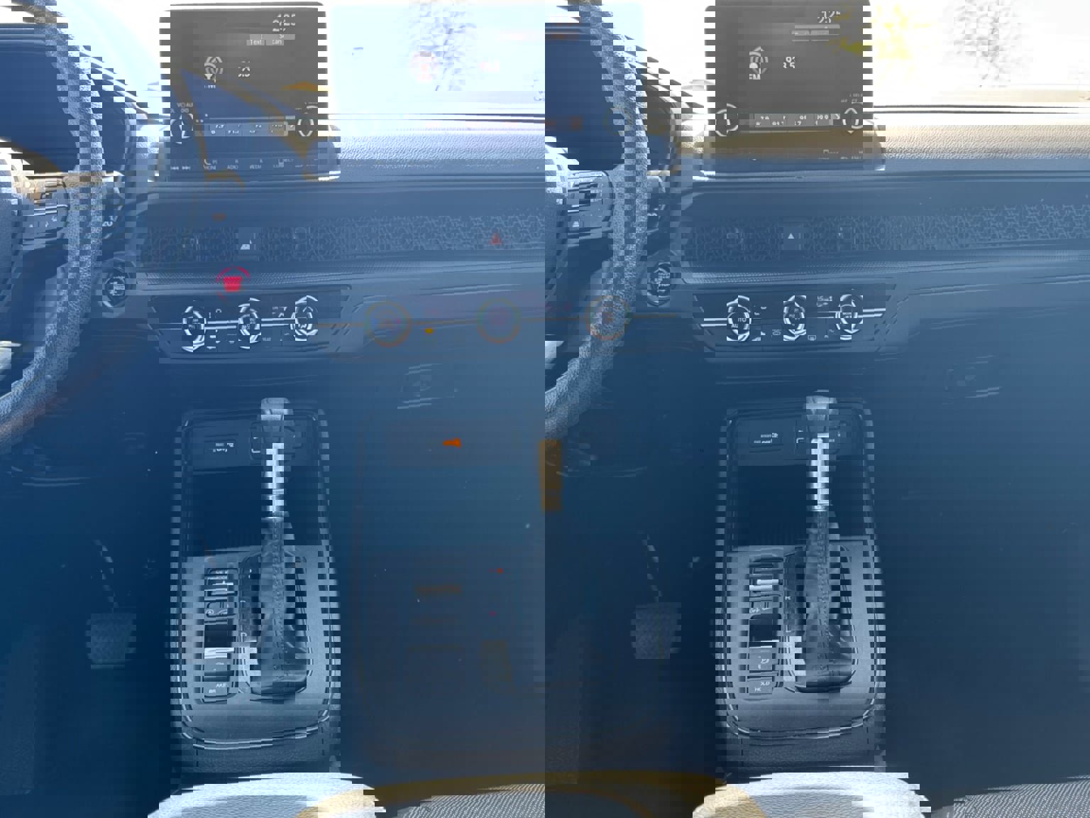 Used 2023 Honda CR-V LX image 15