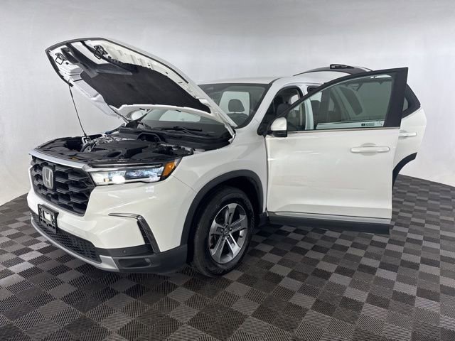 Used 2023 Honda Pilot EX-L image 12