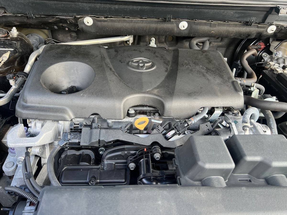 Used 2023 Toyota RAV4 LE FWD image 16