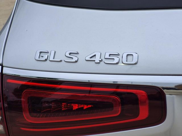 Used 2021 Mercedes-Benz GLS 450 4MATIC image 11