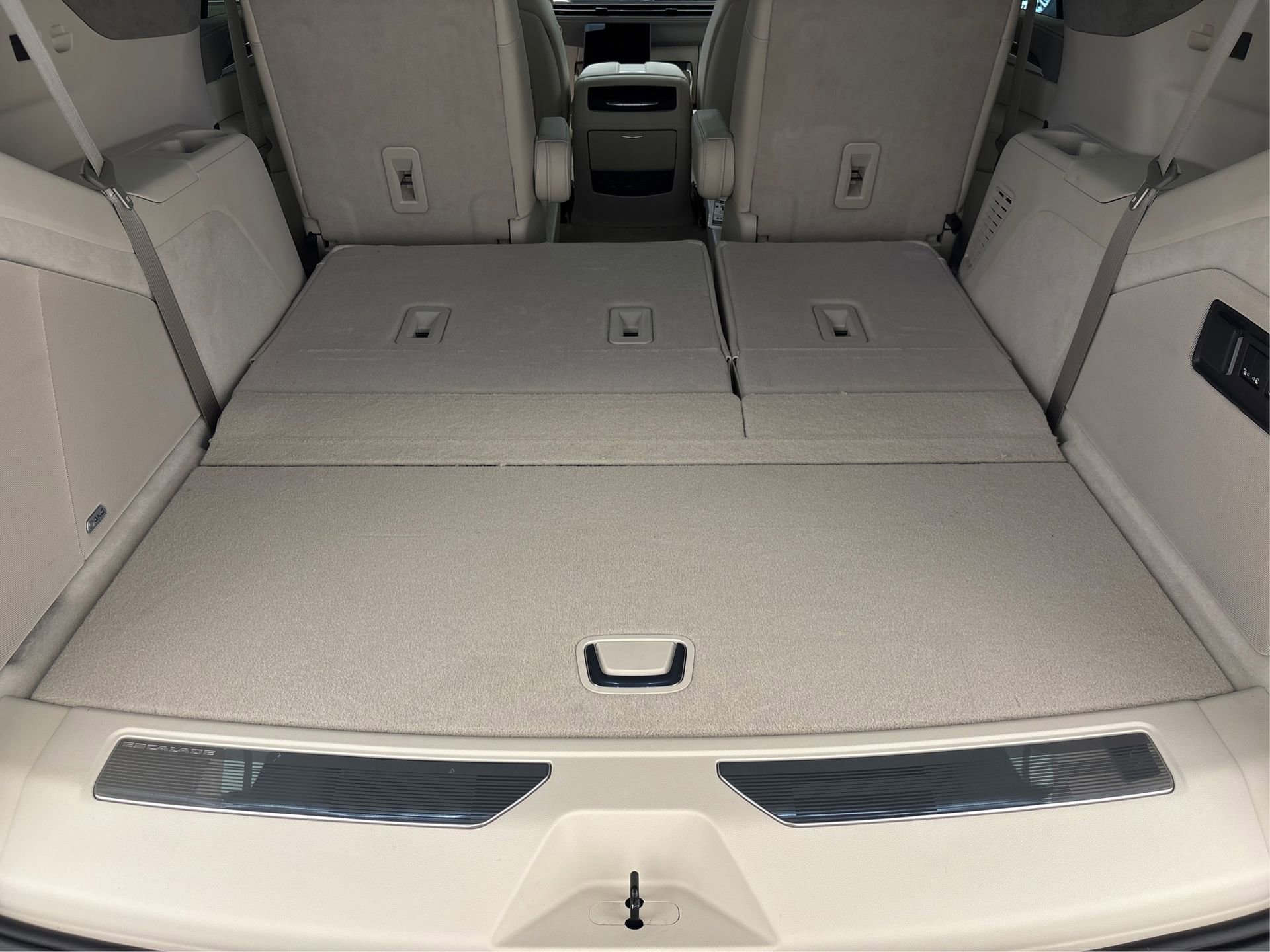 New 2025 Cadillac Escalade Sport Platinum image 11