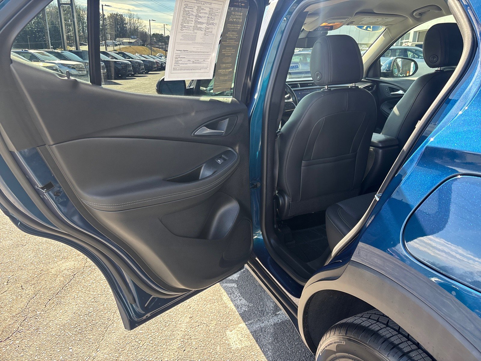 Certified 2021 Buick Encore GX Preferred image 30