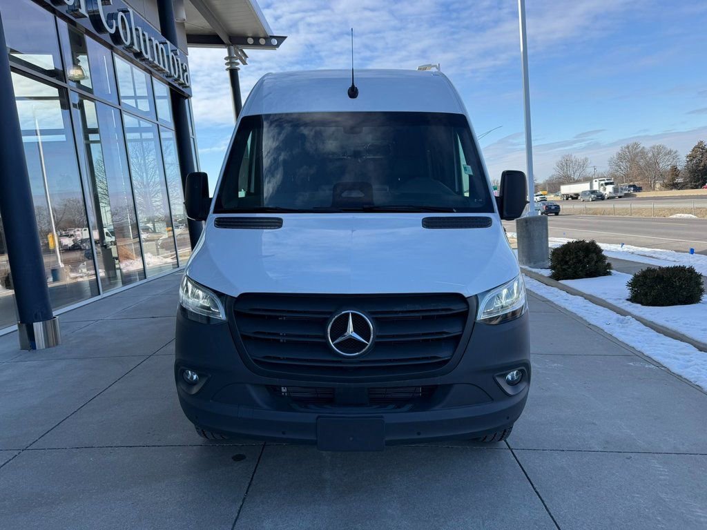 New 2025 Mercedes-Benz Sprinter 3500 image 2