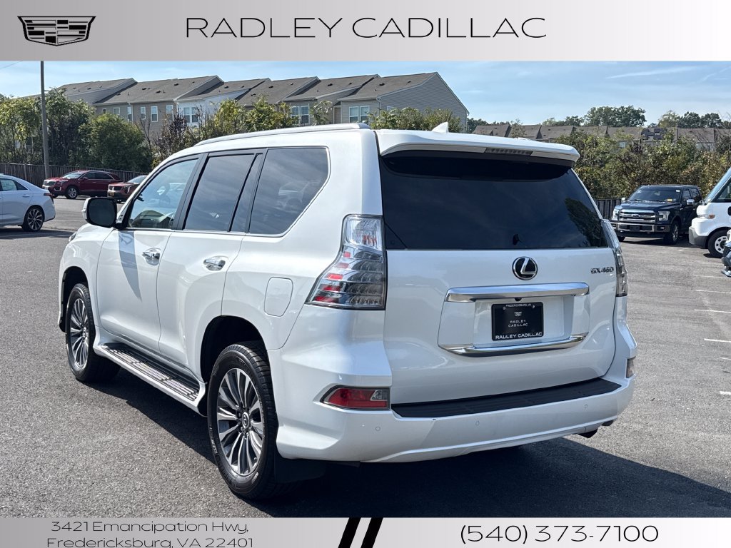 Used 2021 Lexus GX 460 Luxury w/ Accessory Package AWD/4WD image 18