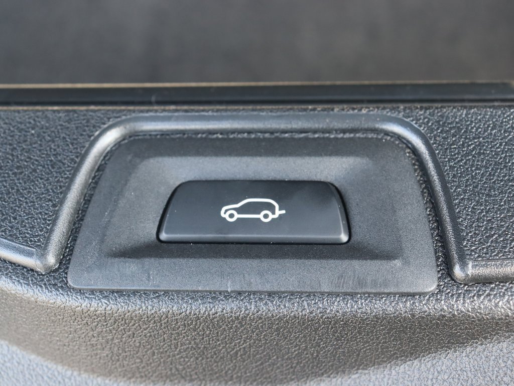 Used 2026 BMW X5 M60i image 10