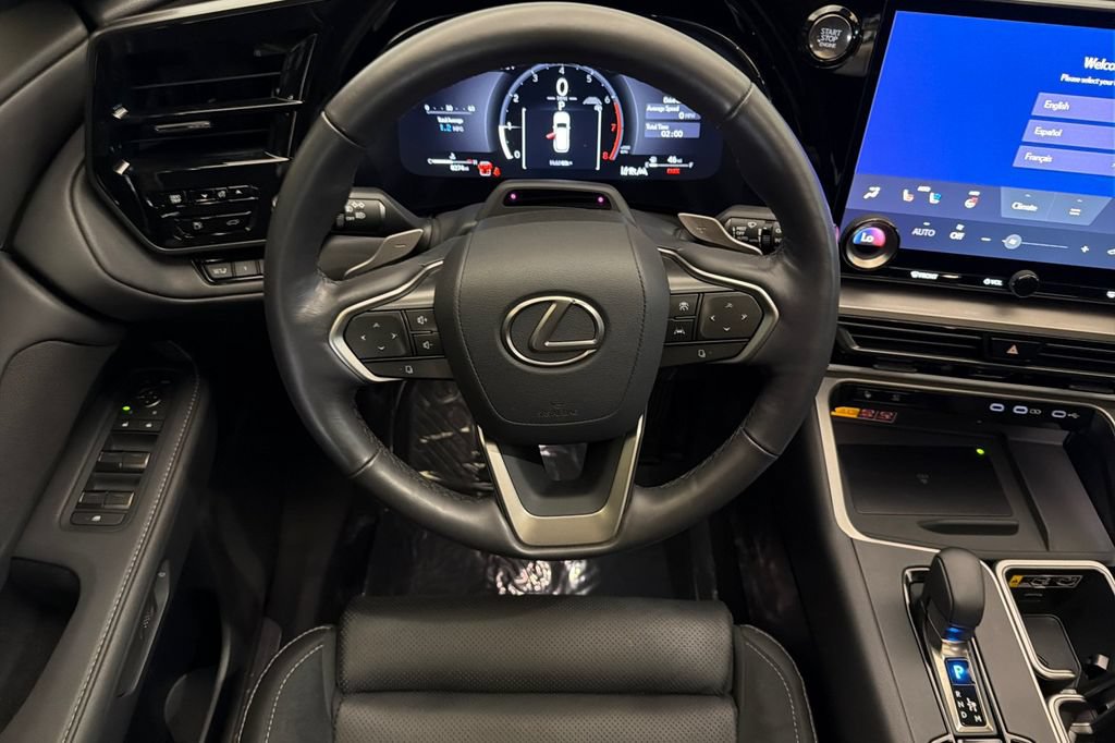 Used 2025 Lexus TX 350 AWD w/ Technology Package image 14