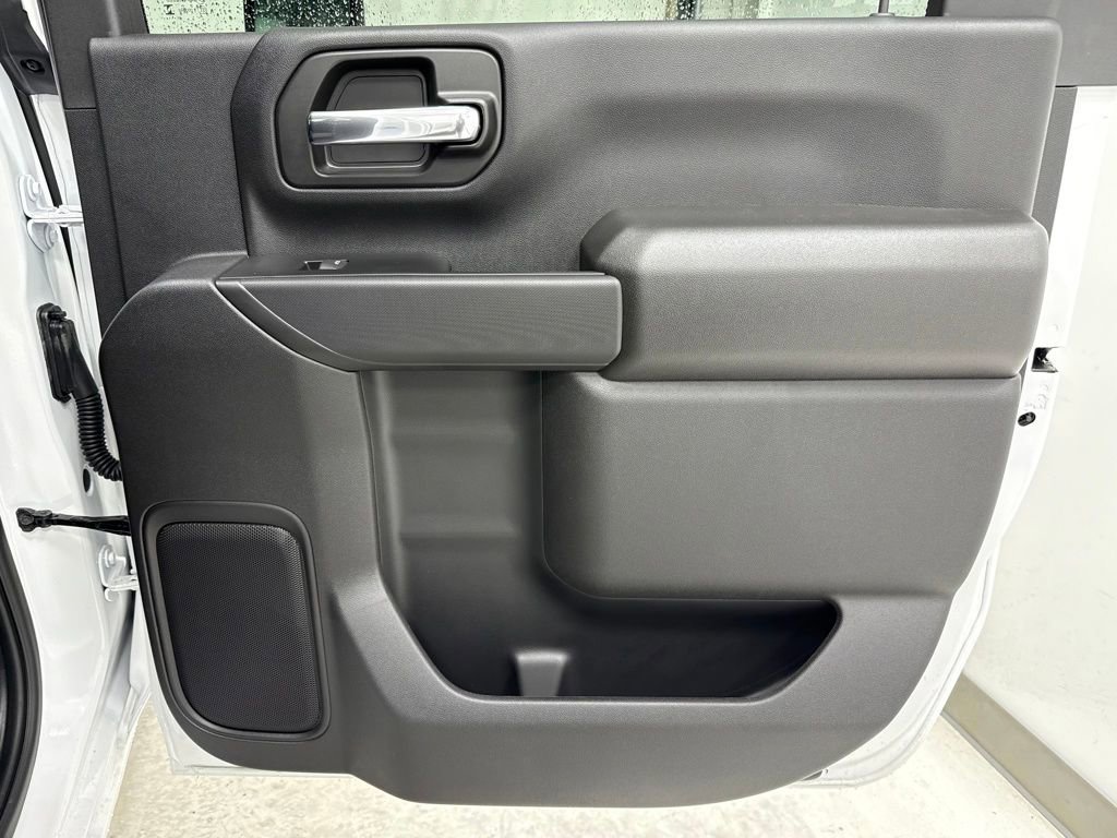 New 2026 Chevrolet Silverado 2500 Custom w/ Custom Value Package image 12