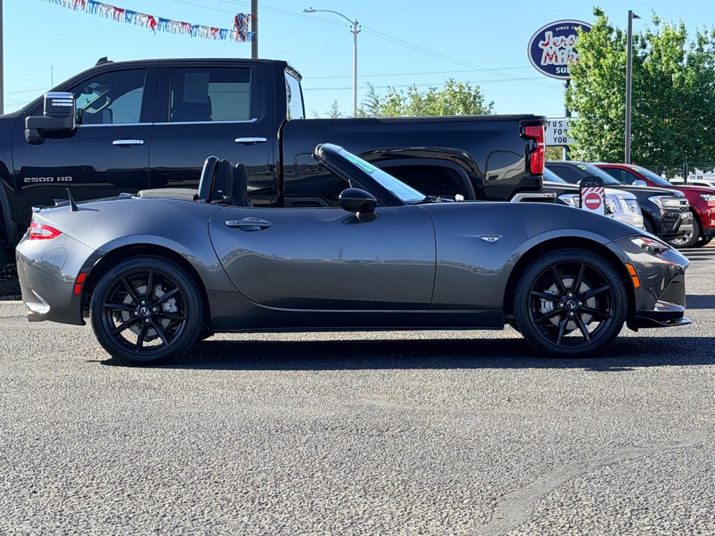 Used 2019 MAZDA MX-5 Miata Club RWD image 40