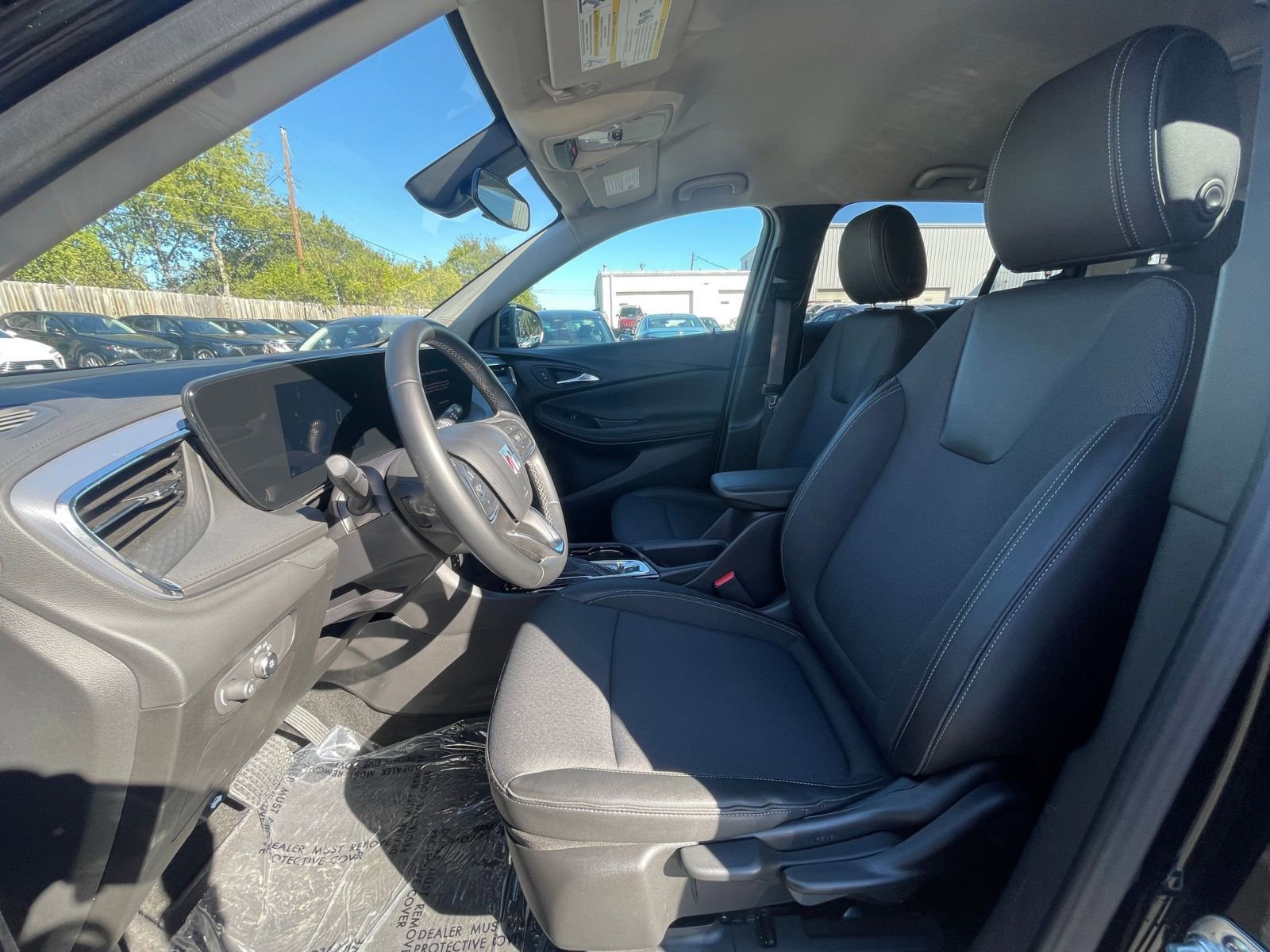 Used 2025 Buick Encore GX Preferred image 21