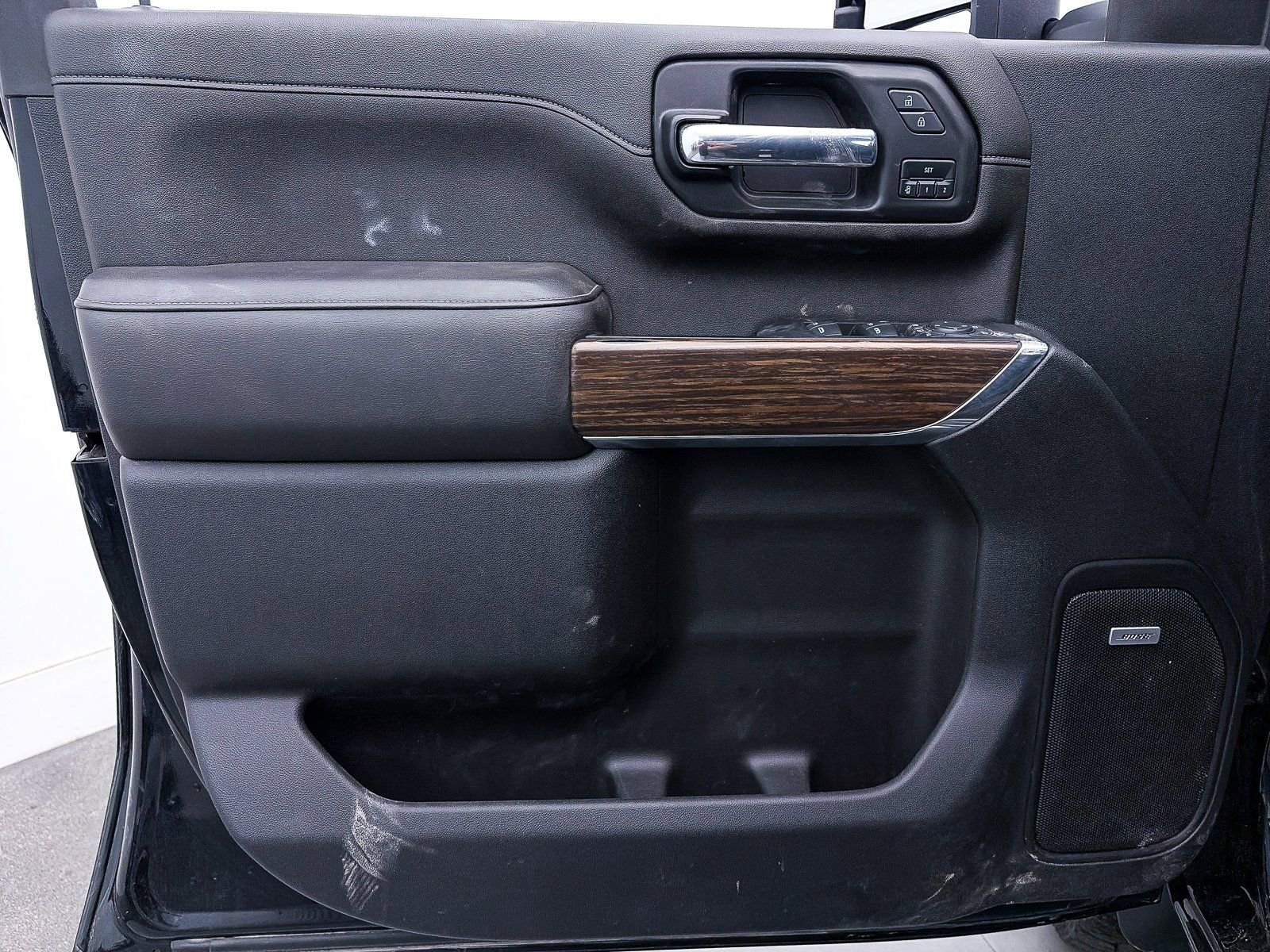 Used 2022 Chevrolet Silverado 2500 High Country w/ Z71 Off-Road Package image 16