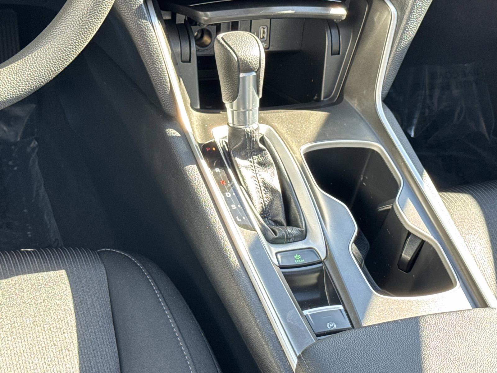 Used 2019 Honda Accord EX image 5