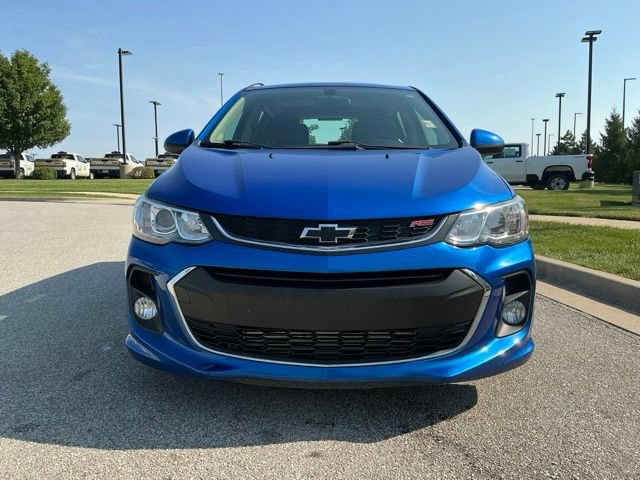 Used 2018 Chevrolet Sonic LT w/ Fun and Sun Package FWD image 8