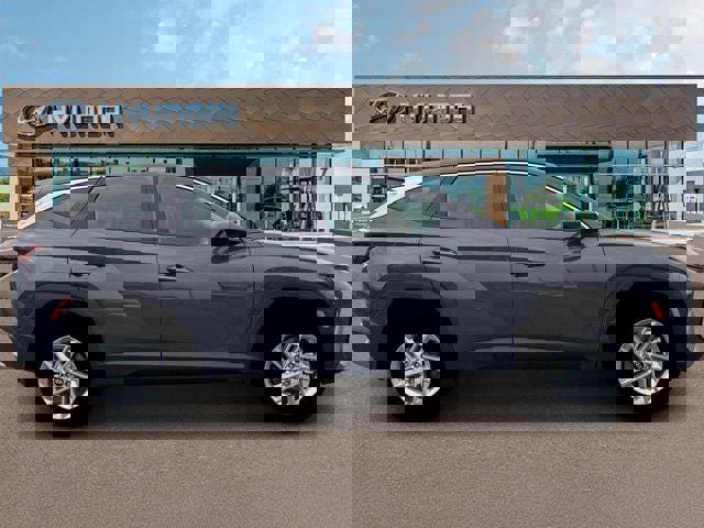 New 2026 Hyundai Tucson SE image 9