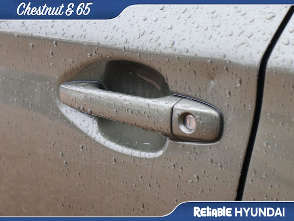 Used 2018 Subaru Outback 2.5i Limited image 21